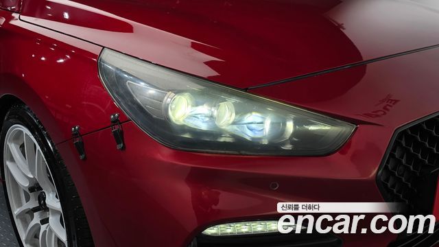 Hyundai i30 2019 — photo 8