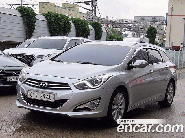 Hyundai i40 2012 — photo 2