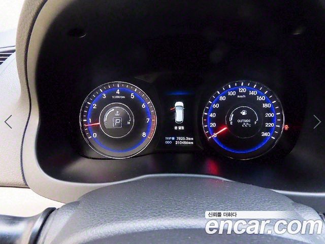 Hyundai i40 2012 — photo 9