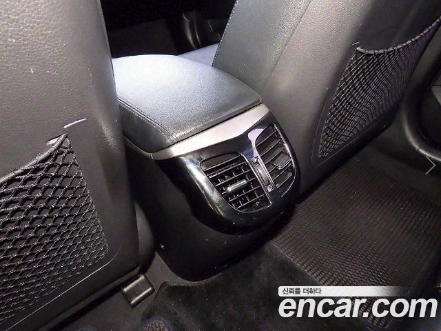 Hyundai i40 2012 — photo 17