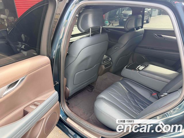 Genesis G80 2021 — photo 12