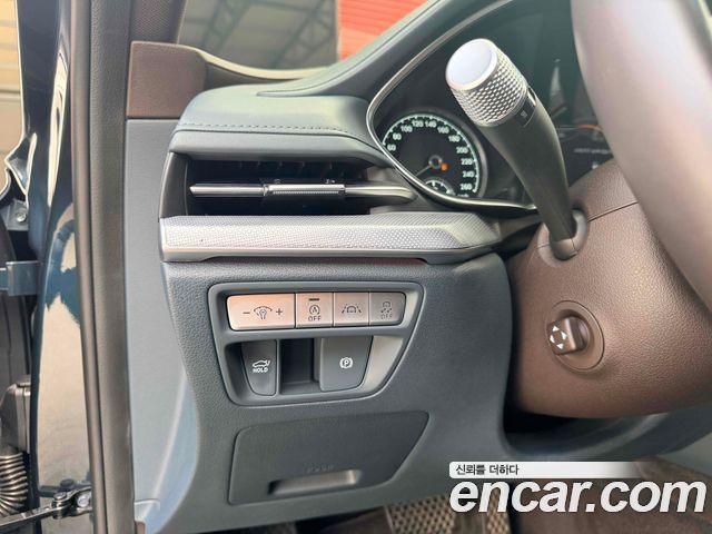 Genesis G80 2021 — photo 17