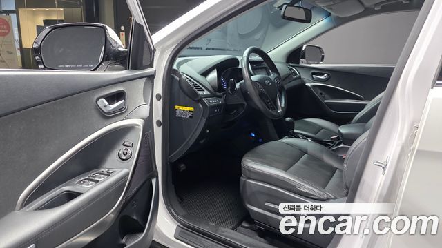 Hyundai Santafe 2016 — photo 10