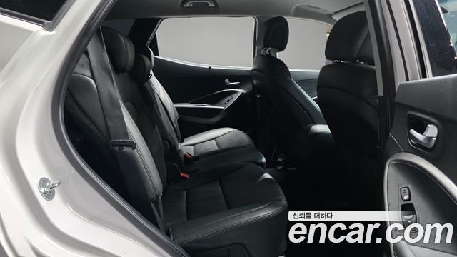 Hyundai Santafe 2016 — photo 11