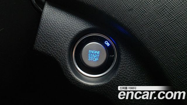 Hyundai Santafe 2016 — photo 17