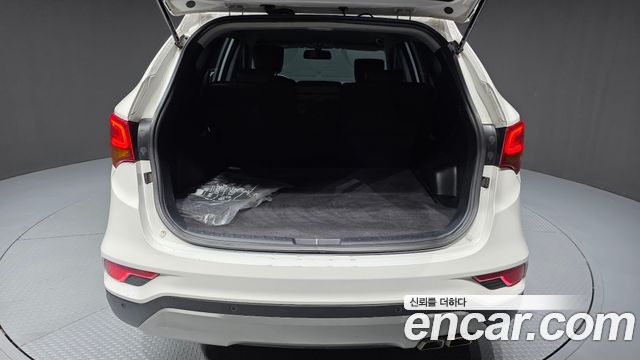 Hyundai Santafe 2016 — photo 19