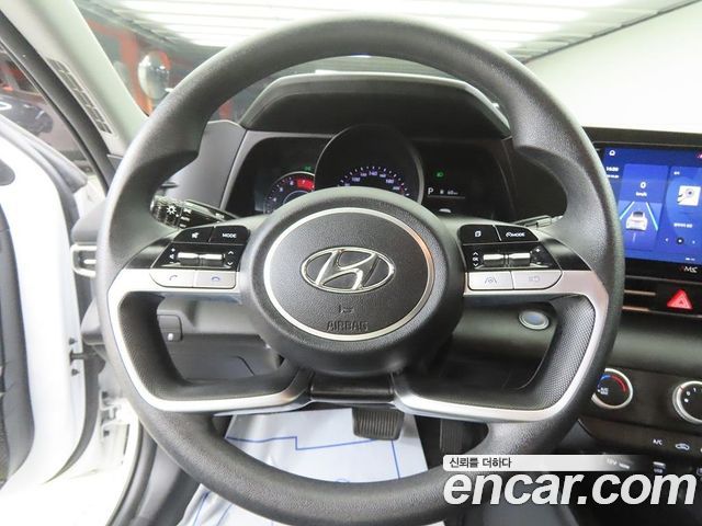 Hyundai AVANTE 2022 — photo 5