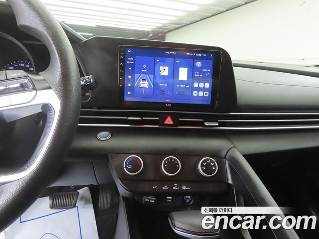 Hyundai AVANTE 2022 — photo 8