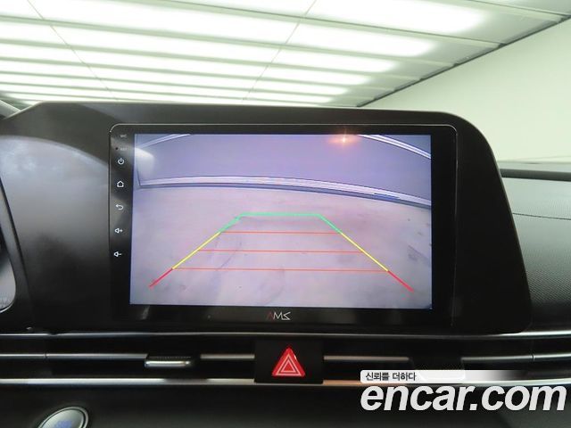 Hyundai AVANTE 2022 — photo 9