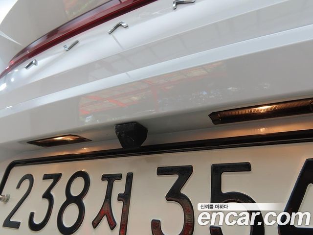 Hyundai AVANTE 2022 — photo 15