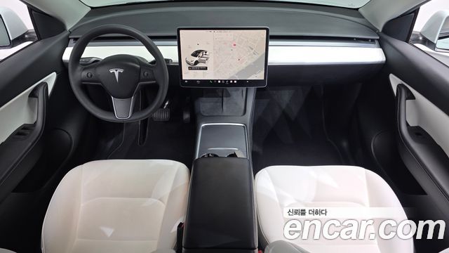 Tesla Model Y 2022 — photo 10