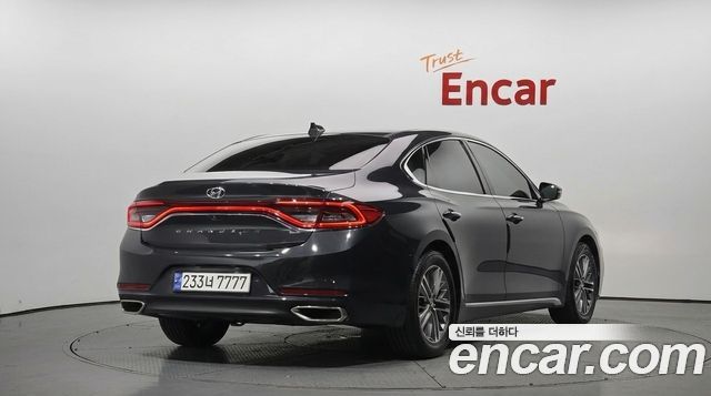 Hyundai Grandeur 2017 — photo 2