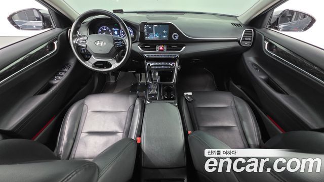 Hyundai Grandeur 2017 — photo 10