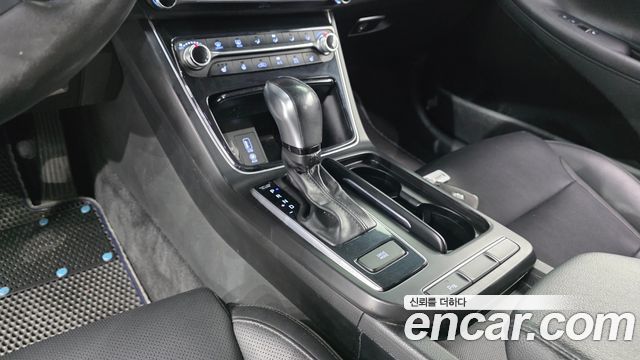 Hyundai Grandeur 2017 — photo 12