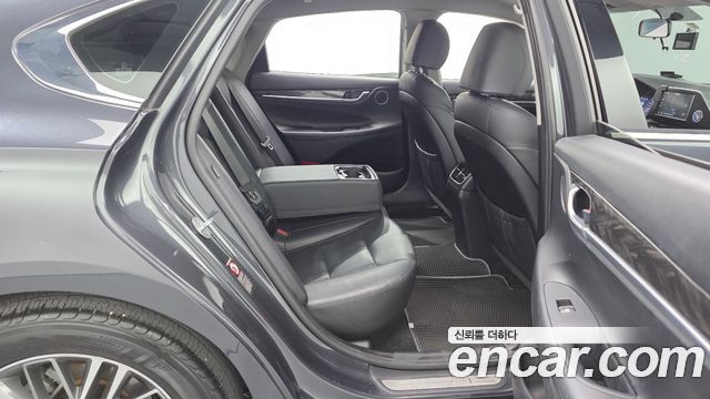 Hyundai Grandeur 2017 — photo 17