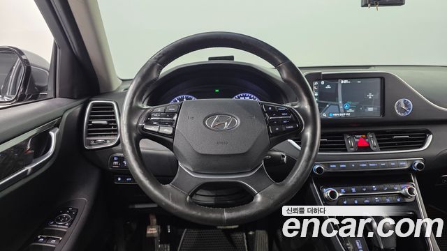 Hyundai Grandeur 2017 — photo 21