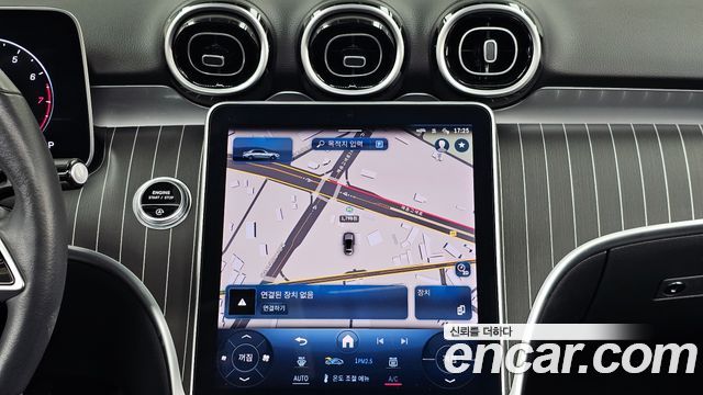 Mercedes-Benz C-Class 2024 — photo 20
