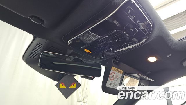 Mercedes-Benz C-Class 2024 — photo 23