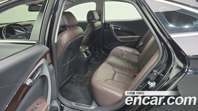 Hyundai Grandeur 2015 — photo 17