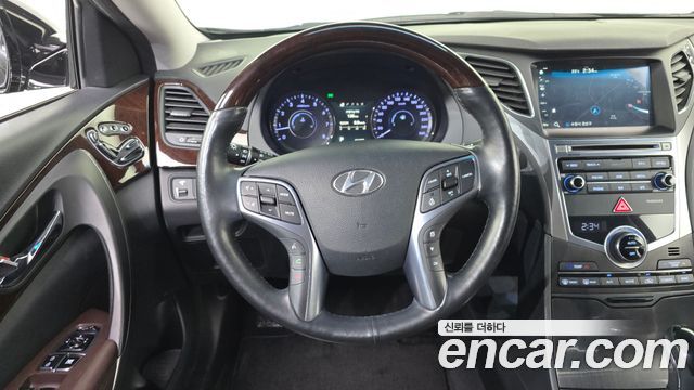 Hyundai Grandeur 2015 — photo 20