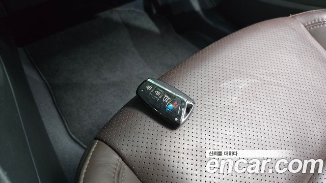 Hyundai Grandeur 2015 — photo 22