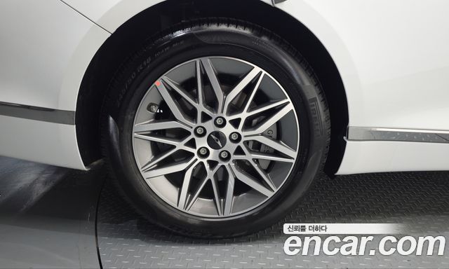 Genesis G80 2027 — photo 5
