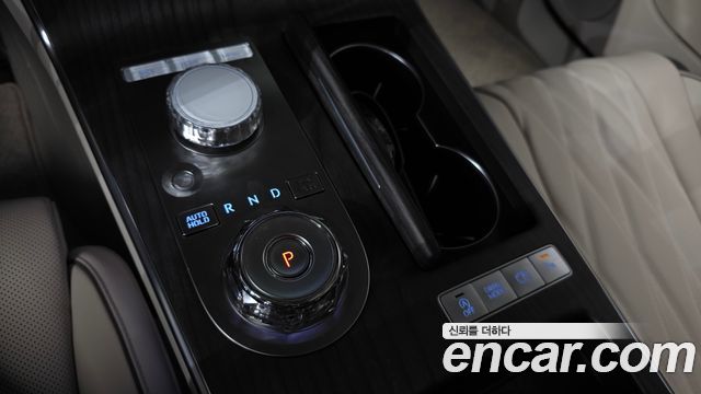 Genesis G80 2027 — photo 12