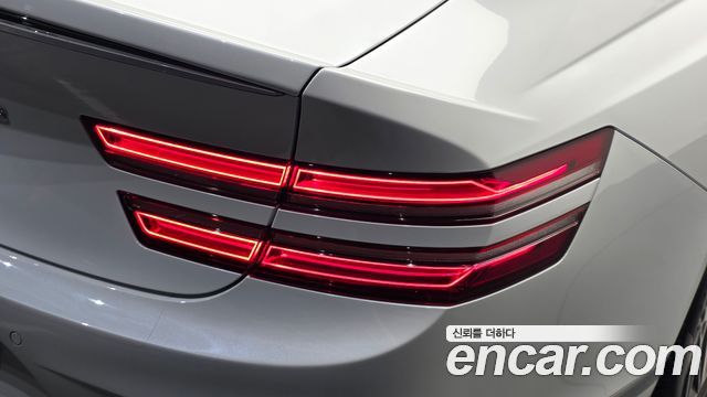 Genesis G80 2027 — photo 9