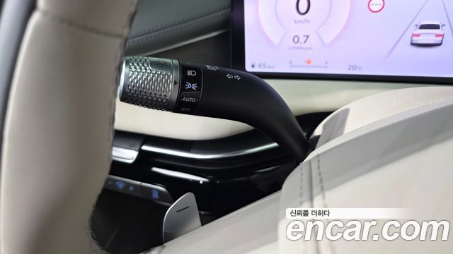 Genesis G80 2027 — photo 28