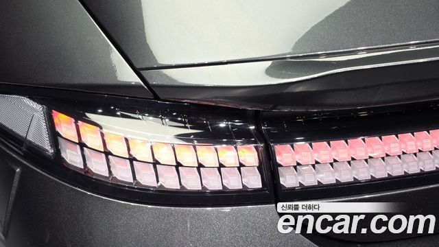 Hyundai Ioniq6 2025 — photo 9