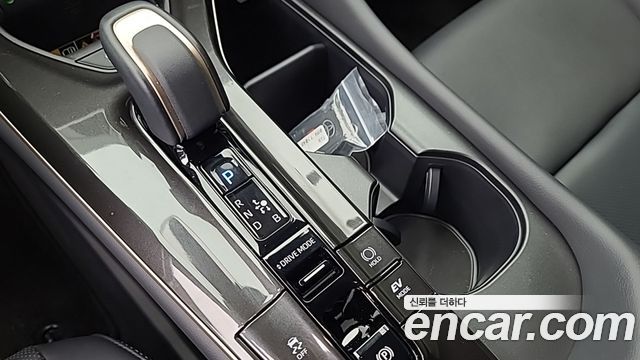 Toyota Crown 2025 — photo 9