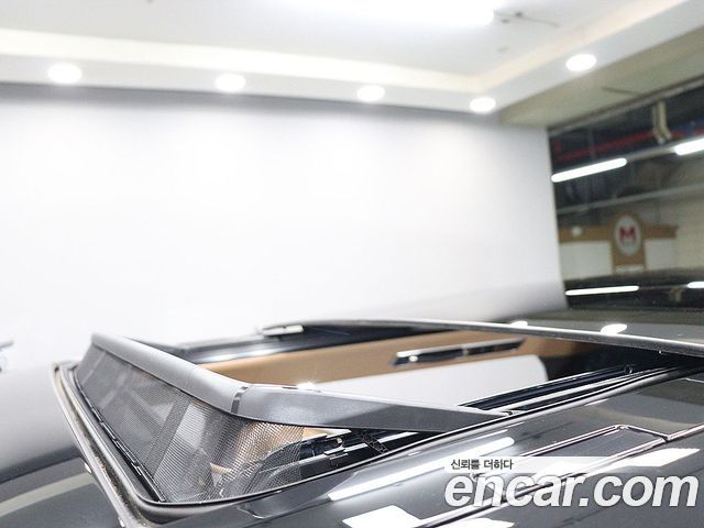 Land Rover Range Rover 2024 — photo 11