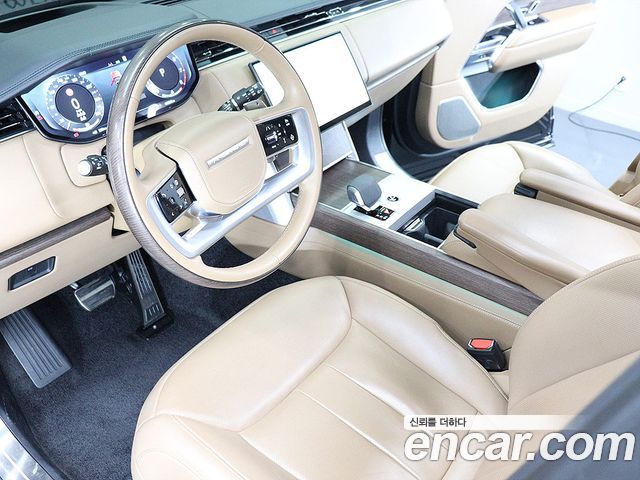 Land Rover Range Rover 2024 — photo 17