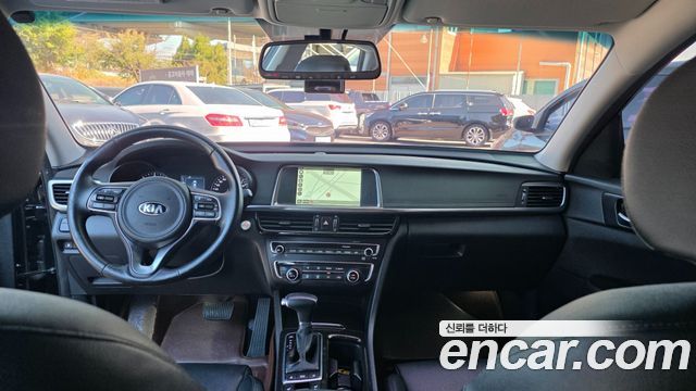 Kia K5 2016 — photo 10
