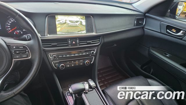 Kia K5 2016 — photo 14