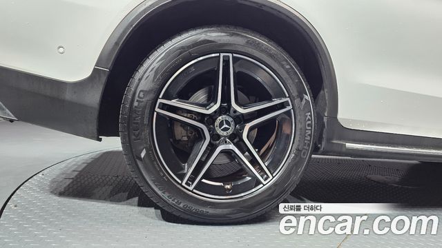 Mercedes-Benz GLC-Class 2020 — photo 5