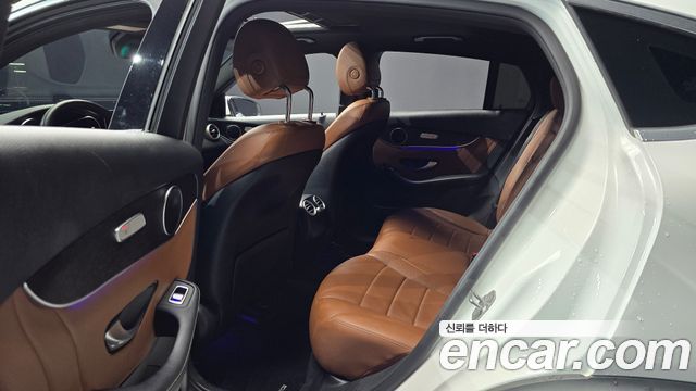 Mercedes-Benz GLC-Class 2020 — photo 18