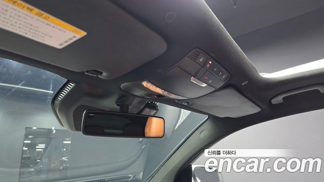 Mercedes-Benz GLC-Class 2020 — photo 31