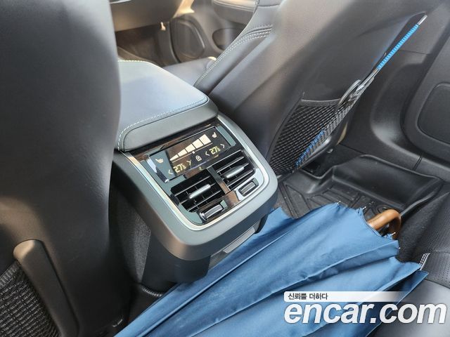 Volvo V60 2020 — photo 17