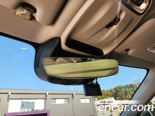Volvo V60 2020 — photo 19