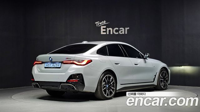 BMW i4 2024 — photo 2