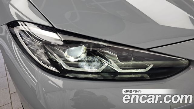 BMW i4 2024 — photo 8