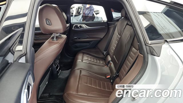 BMW i4 2024 — photo 16