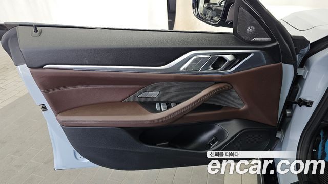 BMW i4 2024 — photo 30