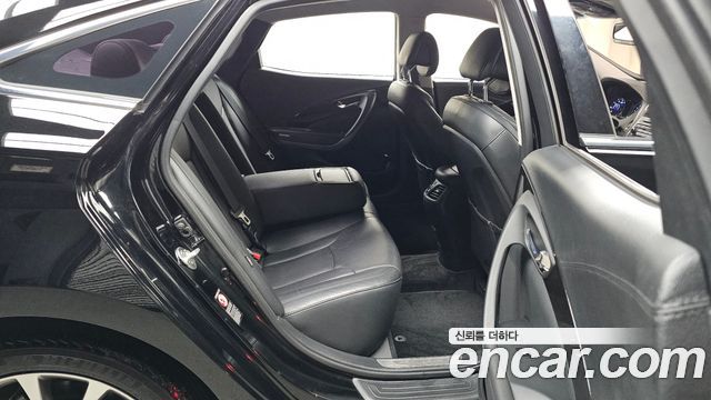 Hyundai Grandeur 2015 — photo 17
