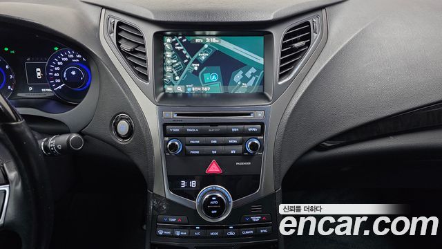 Hyundai Grandeur 2015 — photo 19