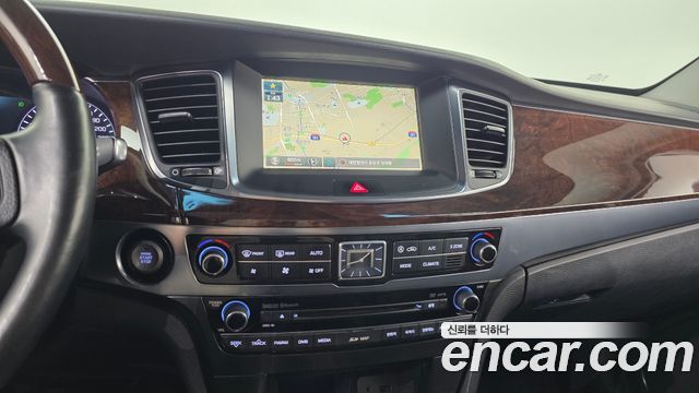 Hyundai Equus 2013 — photo 12