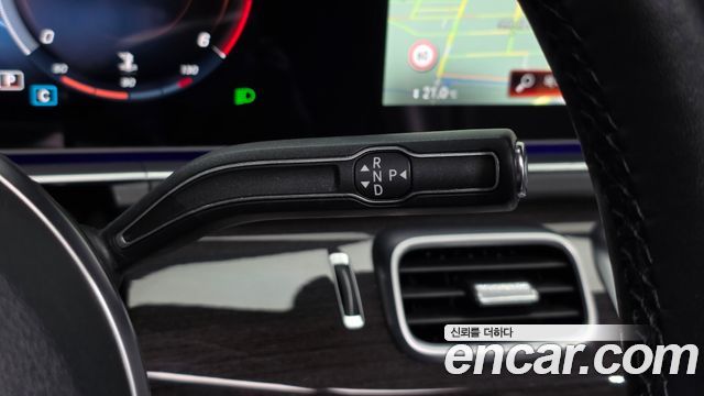 Mercedes-Benz GLE-Class 2021 — photo 9