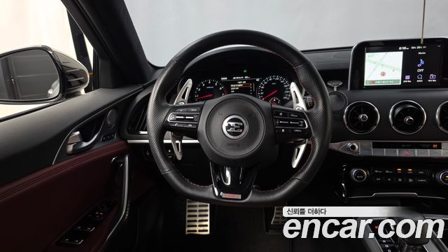 Kia Stinger 2018 — photo 19
