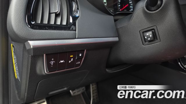 Kia Stinger 2018 — photo 22
